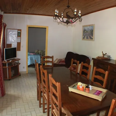 Les Ecureuils Holiday home