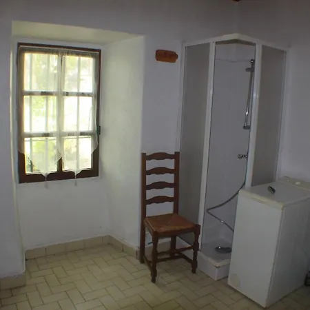Les Ecureuils * Saint-Priest (Ardeche)
