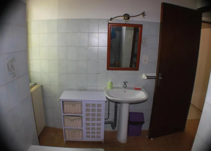 Les Ecureuils Saint-Priest (Ardeche)